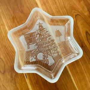 Mikasa Star Shape Candy Christmas Tree Plate Dish Clear Embossed Holiday Home